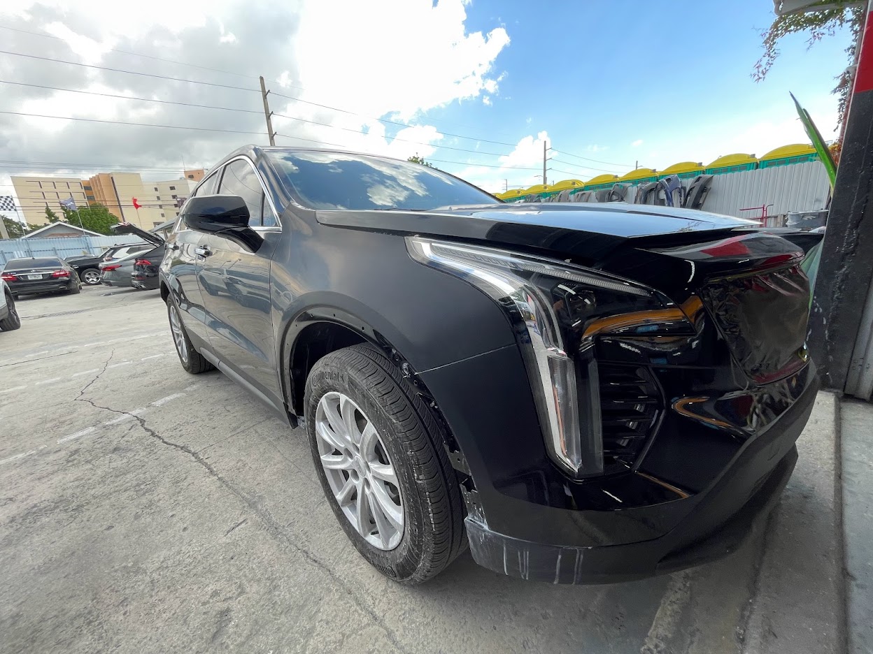 Cadillac Auto Body Shop Miami